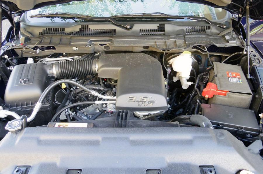  Dodge Ram 1500 2013 года  (фото 89 из 106)